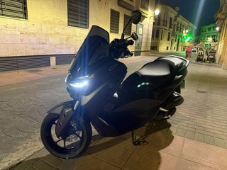 Yamaha NMAX  tex max último modelo 2026