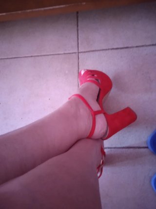 Sandalias de terciopelo rojas