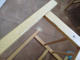 Trona de madera para bebé