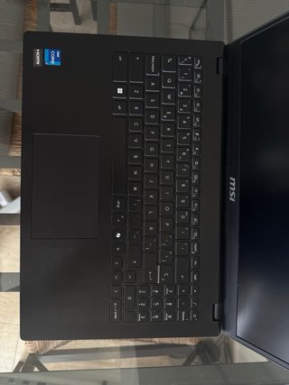 Ordenador Portátil MSI Negro Modern 15 H C13M-082X