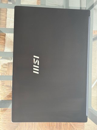 Ordenador Portátil MSI Negro Modern 15 H C13M-082X
