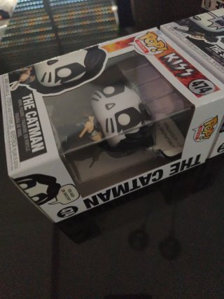 2 Funko Pop KISS: Spaceman 473 y Catman 474