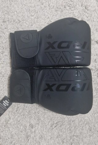 Guantes de Boxeo RDX Negros 10 oz