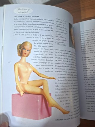 Barbie 40 Años de Fantasía.nuevo,impecable