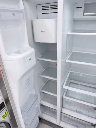 OFERTA! AMERICANO NEFF INOX 177X91 ANCHO.