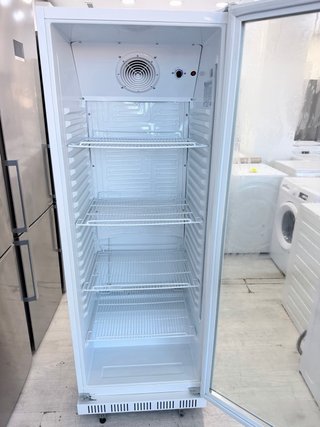 EXPOSITOR DE HOSTELERIA PARA BEBIDAS. 175 X 63