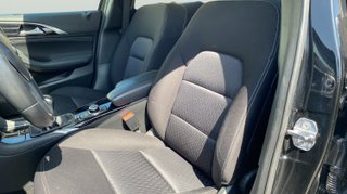 Infiniti Q30 1.6T 90 kW (122 CV)