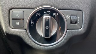 Infiniti Q30 1.6T 90 kW (122 CV)
