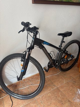 Bicicleta Rockrider buen estado.