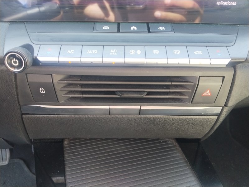 Opel Astra 2023, foto 21