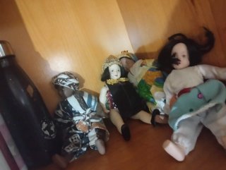 Muñecas de cerámica artesanales