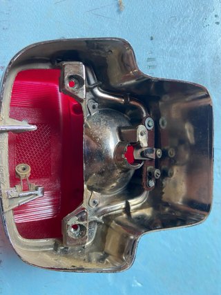 Faro trasero fores Vespa 150 Sprint