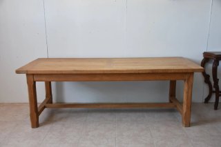 Antigua gran mesa de cocina rústica con extensible