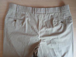 Pantalones de traje beige talla 56