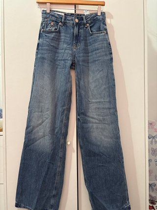Pantalón vaquero ancho