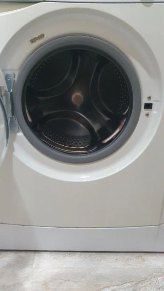 Lavadora Indesit 5 kg de fondo reducido