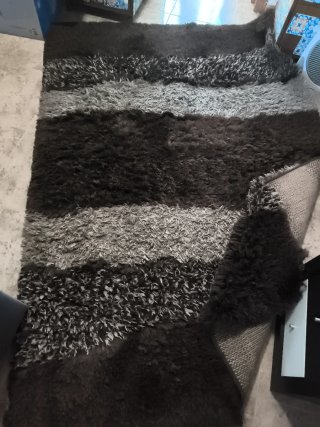 Alfombra grande salón marrón y gris