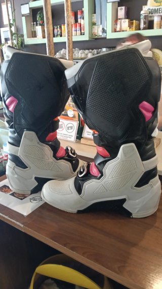 Botas Alpinestars Tech7 - Tamanho 45