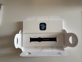 Apple Watch Series 11 46mm + Celullar Precintado