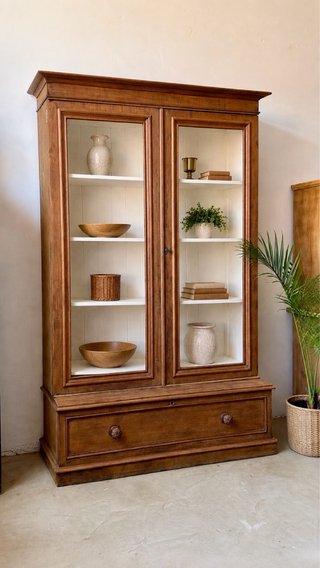 Alacena/vitrina/biblioteca madera caoba lavada