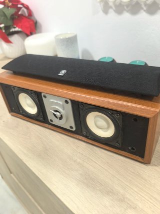 Altavoz Central Yamaha NS-C125