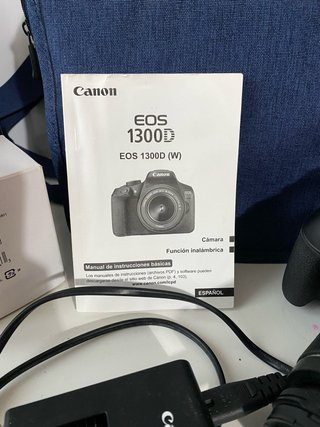Cámara Canon EOS 1300D + 2 objetivos + accesorios