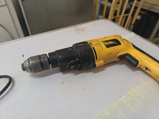 Taladro DeWalt DW305 650W