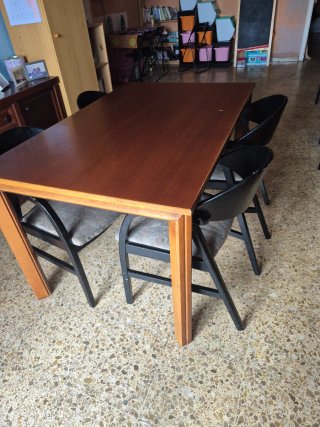 Mesa comedor extensible vintage madera y 4 sillas