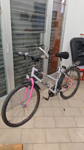 Bicicleta montaña y ciudad en perfecto estado