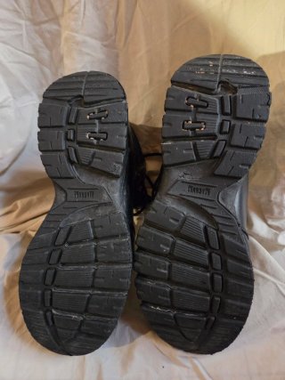 Botas de seguridad Magnum negras