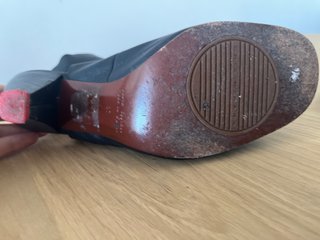 Chie Mihara Zapato Salón Tacón Talla 37
