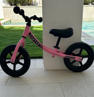 Bicicleta sin pedales Sawyer rosa