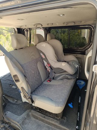 Opel Vivaro 2005