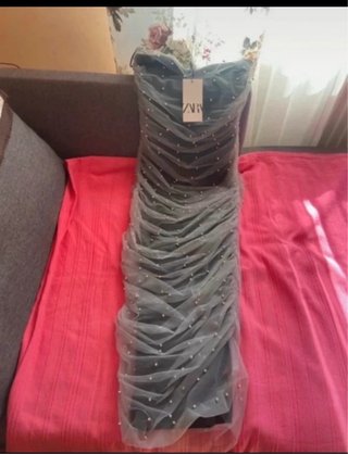Vestido Zara palabra de honor