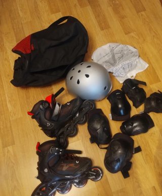 Patines Oxelo con protecciones y bolsa