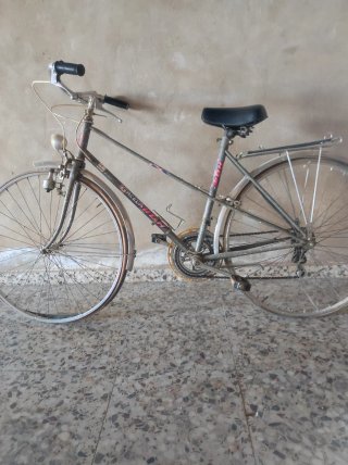Bicicletas Colnago y BH Gacela