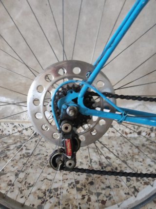 Bicicletas Colnago y BH Gacela