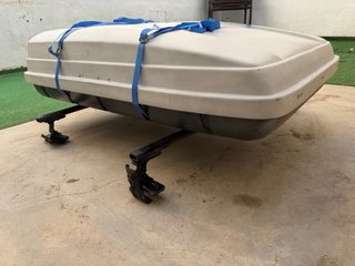 Cofre baul de teche para  coche