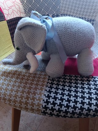 Elefante Amigurumi Hecho a Mano