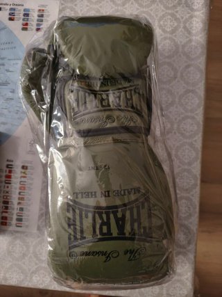 Guantes Boxeo Charlie Piel Búfalo 12oz. Nuevo