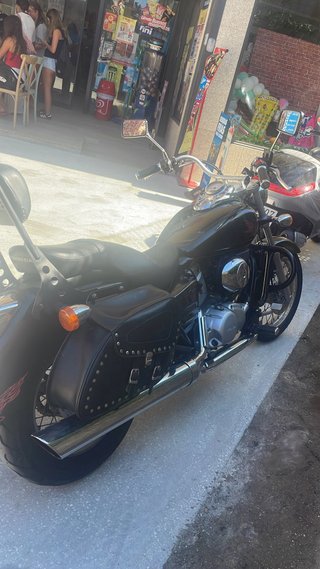 Honda Shadow vt125