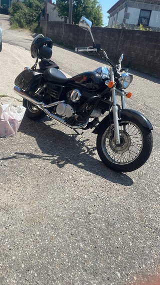 Honda Shadow vt125