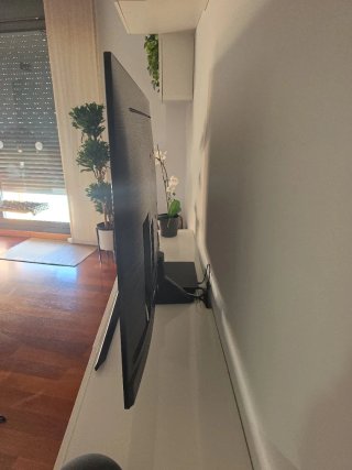 Samsung Smart TV 55” 4K UHD UE55NU8005