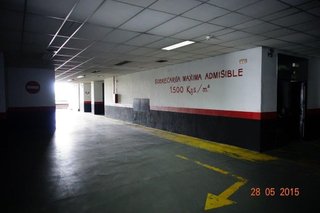 Nave industrial en venta en San Fermín en Madrid