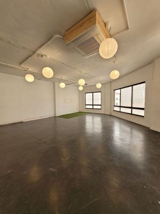 Nave industrial en venta en San Fermín en Madrid