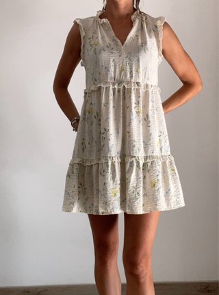 Vestito floreale con balze