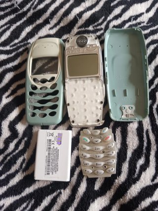 Teléfono Móvil Nokia 3410