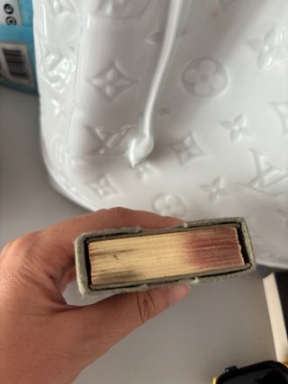 Libro sagrado japonés vintage, texto en japonés