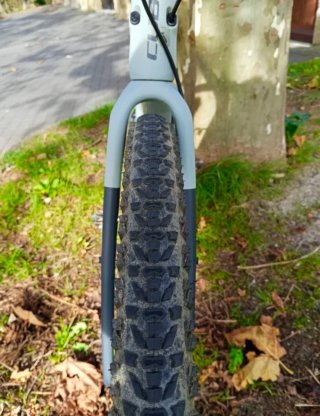 Bicicleta Gravel Cube Nuroad C62 SL SRAM AXS T. M