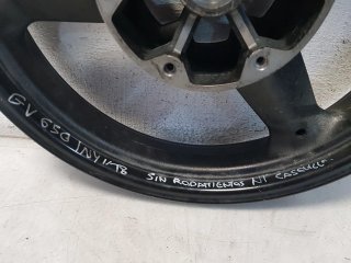 Llanta 18" Delantera Hyosung Gv Aquila 650